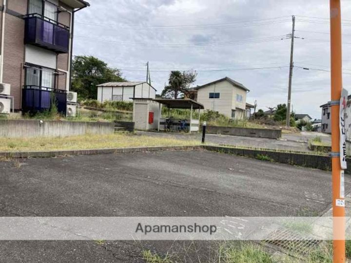 パーシモンコートの外観