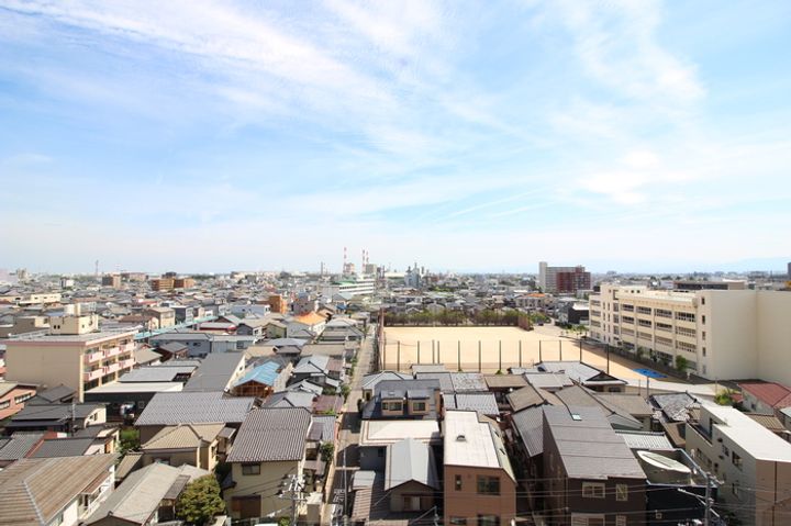 ロイヤルパークスER万代の内装