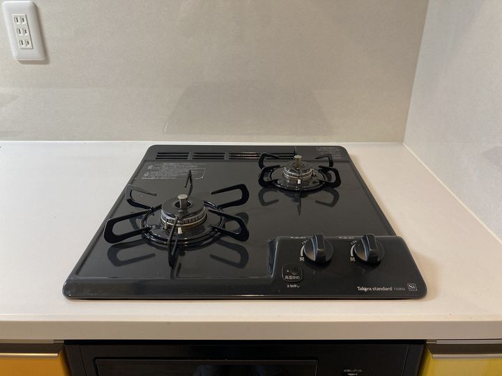 ロイヤルパークスER万代0510の内装