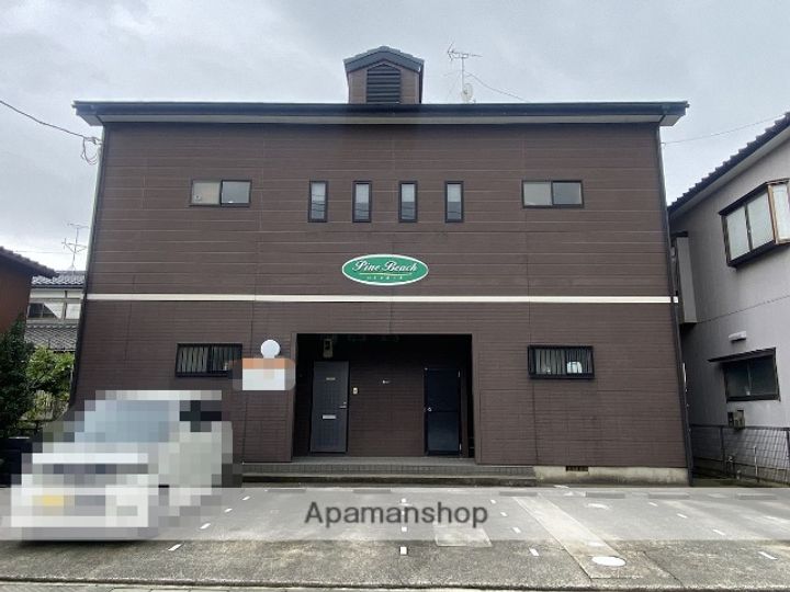 パインビーチの外観