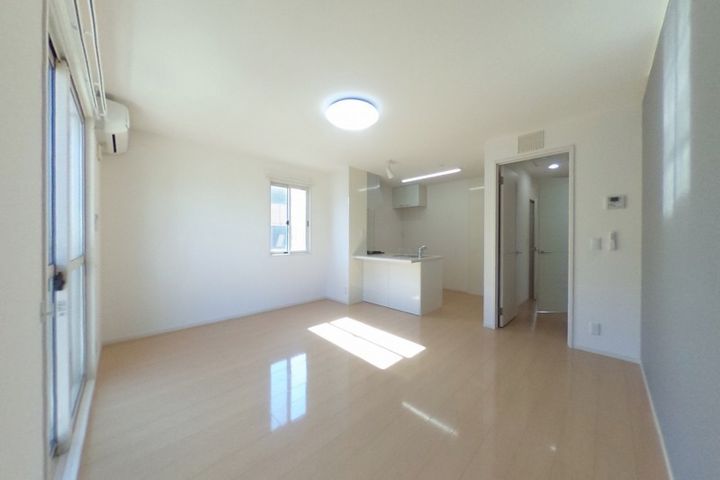 ファーストスクエア Cの居間