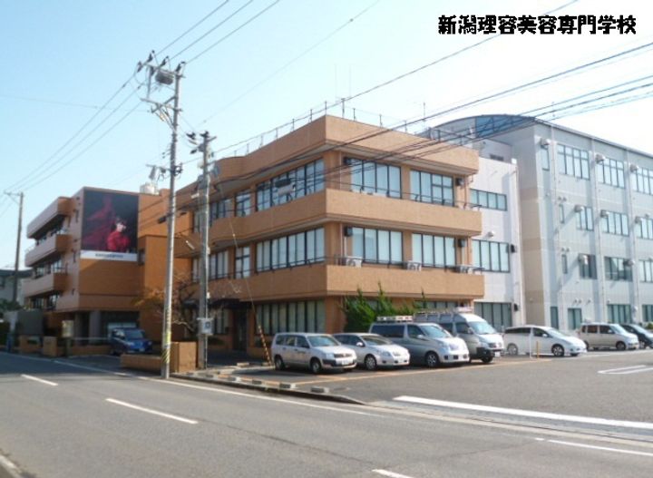 DーROOM上所中の周辺