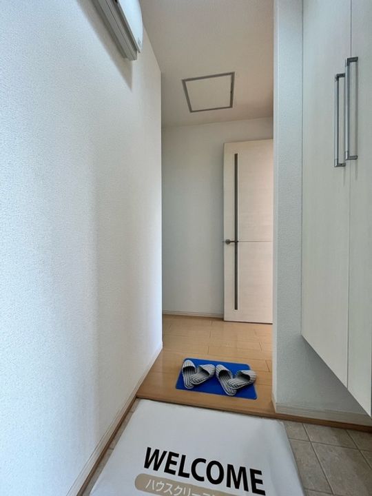エミネンス Aの玄関