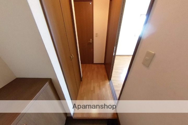 コンフォートヴィレッジⅡ202の玄関