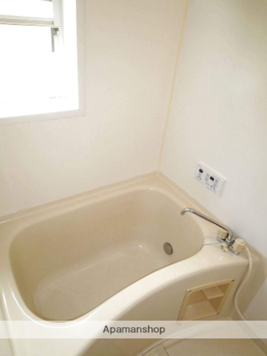 リバティプロット102の風呂