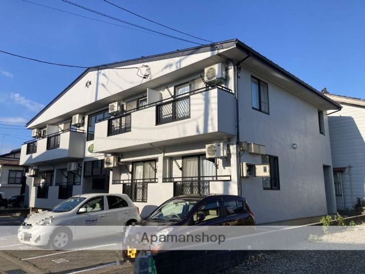 アーバンスクエア205の外観