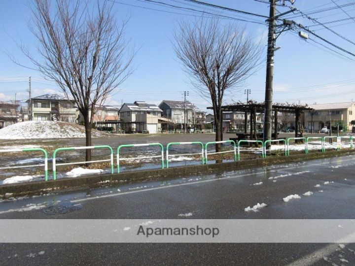 アーバンスクエア205の周辺