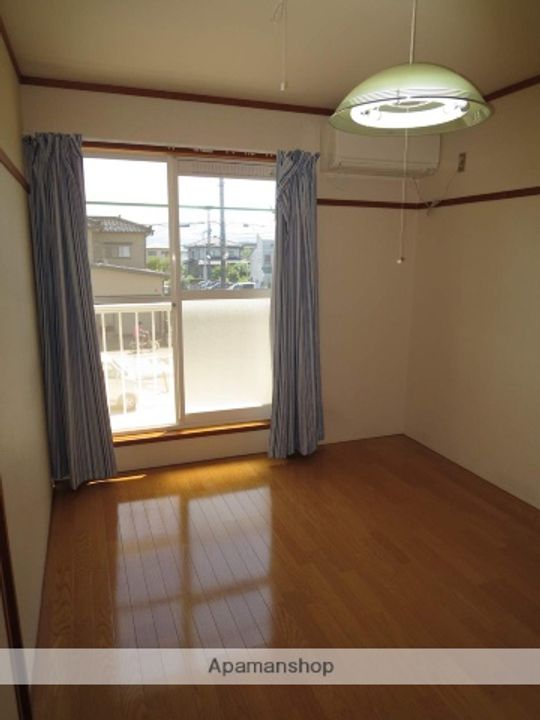 ハイツレジェンドDの内装