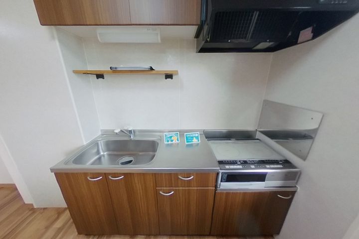 ロイヤルフローリッシュ202のキッチン