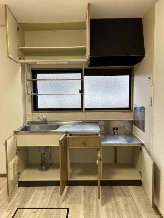 ロイヤルガーデン子安Cの内装