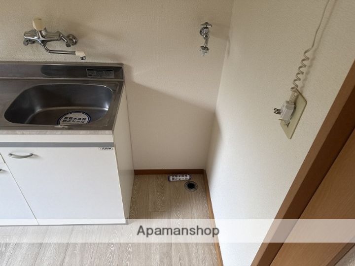 ドゥ・ラトゥール坂井103の内装