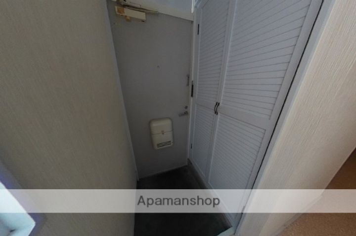 RIVABLE(リベイブル)小針台1-Aの玄関