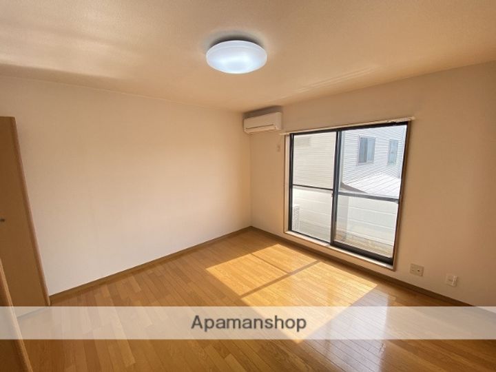 エポック坂井の内装