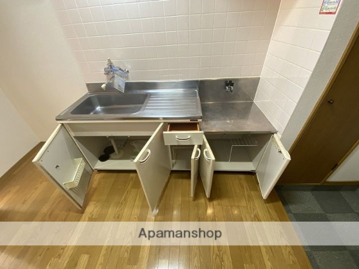 エポック坂井の内装