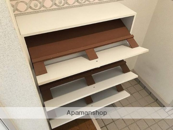 クレセントクレの内装