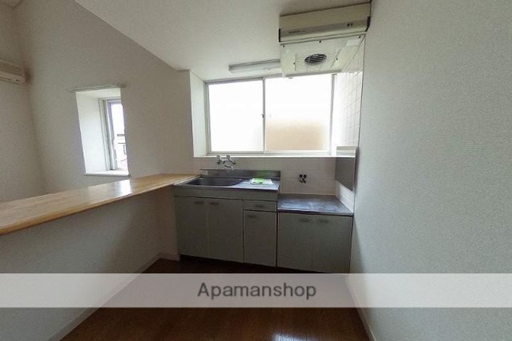 クレセントクレのキッチン