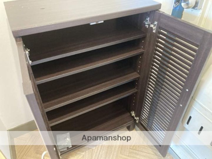 ハイツ浜浦303の内装