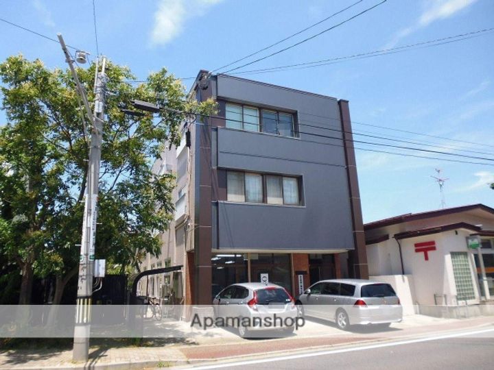 ハイツ浜浦303の外観