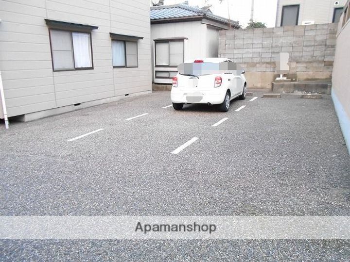 ノーブルハセガワの外観