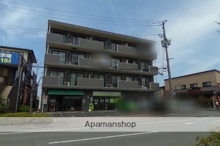 コンドミニアムリベロ山崎の外観