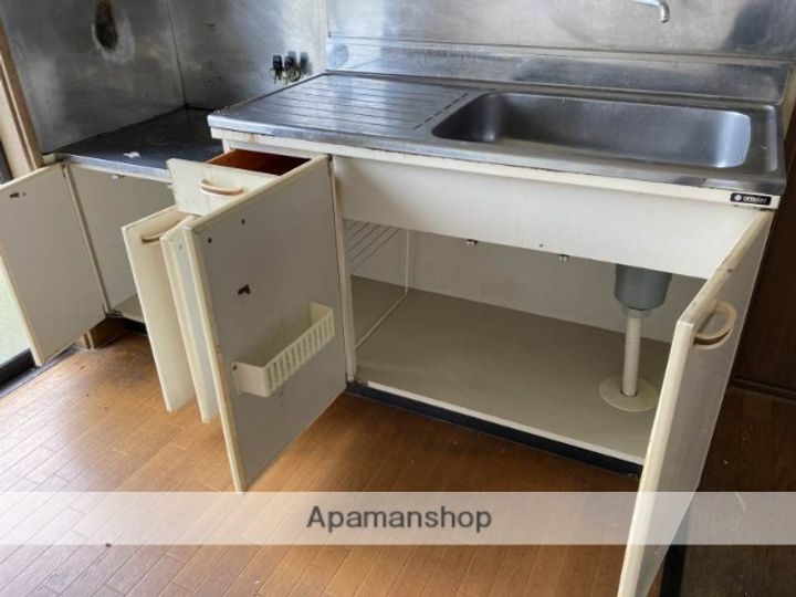 ヨークタウンロゼア8の内装