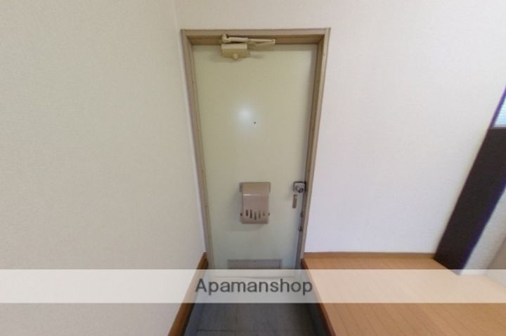 マスエーニューハイツの玄関