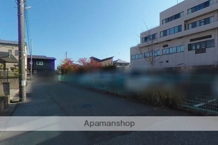 ララビー小針の周辺