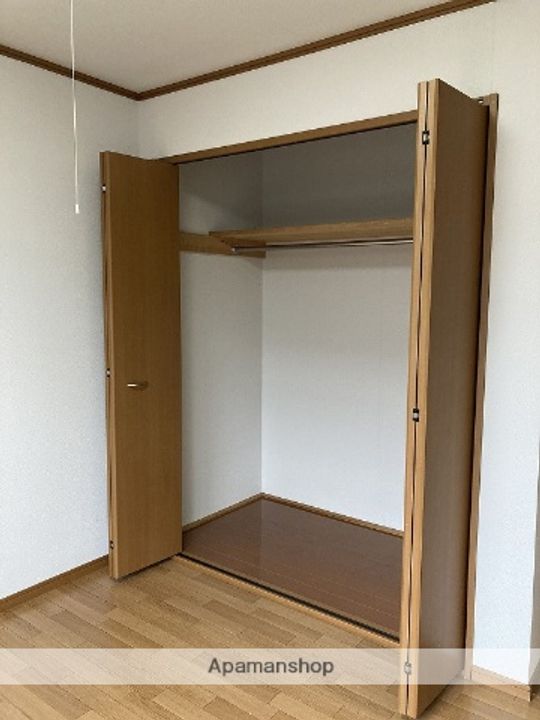 ファミール蔵B105の内装