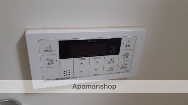 ヴェルサ202の内装