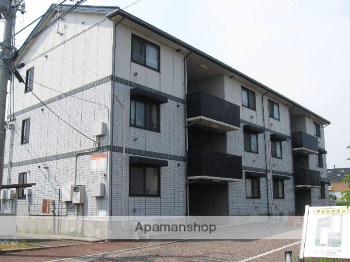 サンシャインB棟202の外観