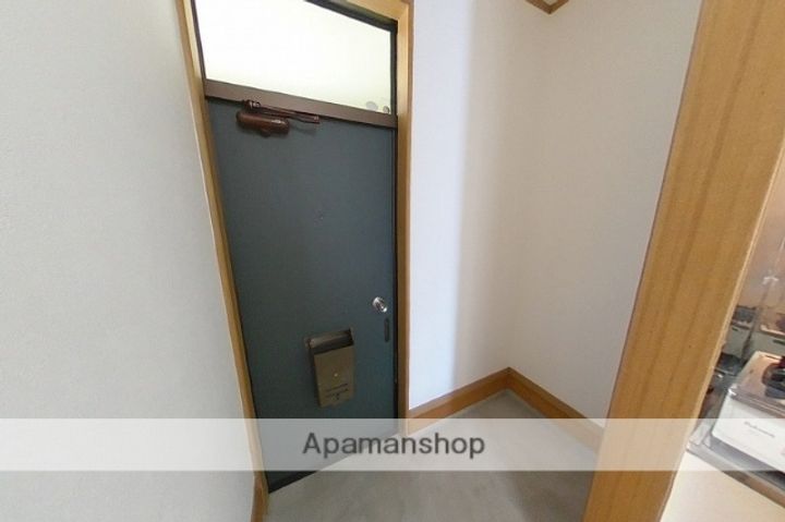 コーポあじさいの玄関