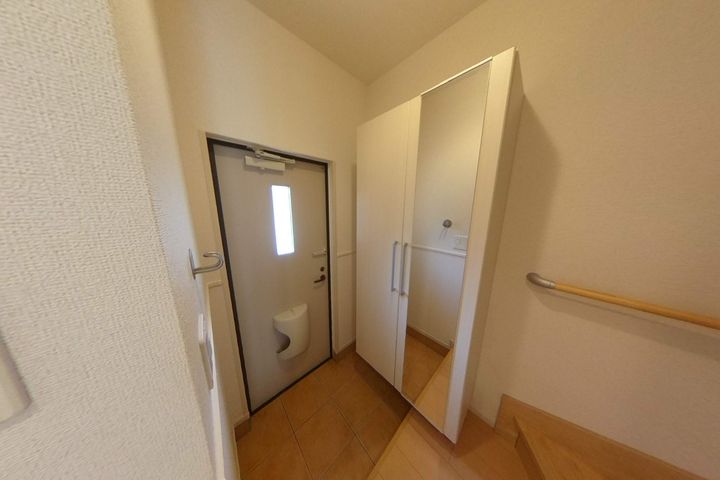 ホープヒルズの玄関