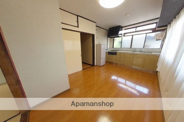 新潟県新潟市西区浦山4丁目(一戸建)の賃貸物件のキッチン