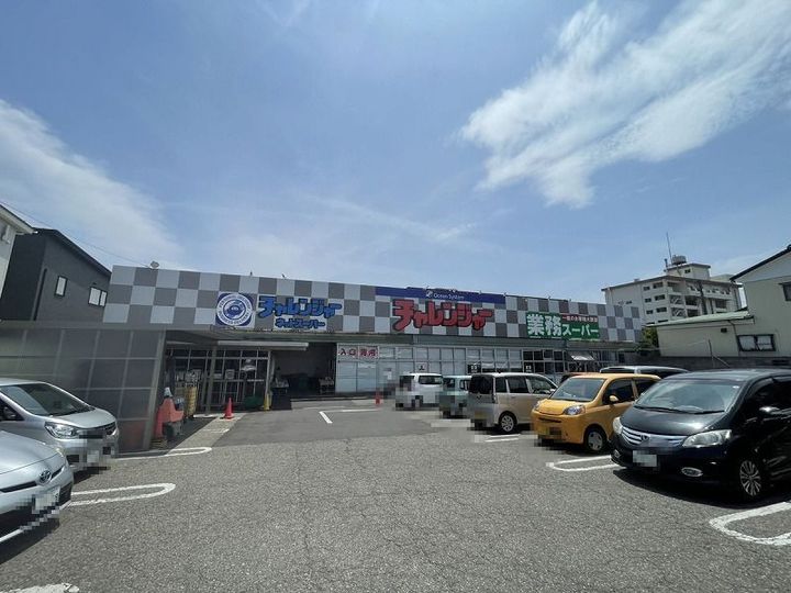 CREST西小針台の周辺