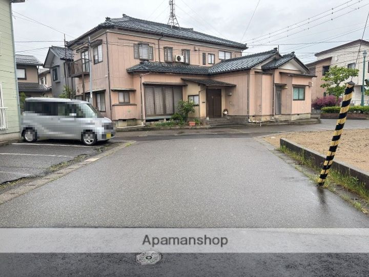 メゾンアソシエ101の周辺