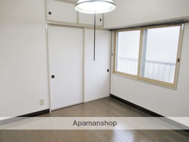 小善ビル205の内装