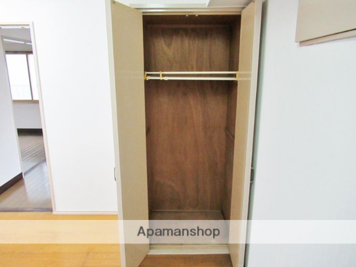 小善ビル205の内装