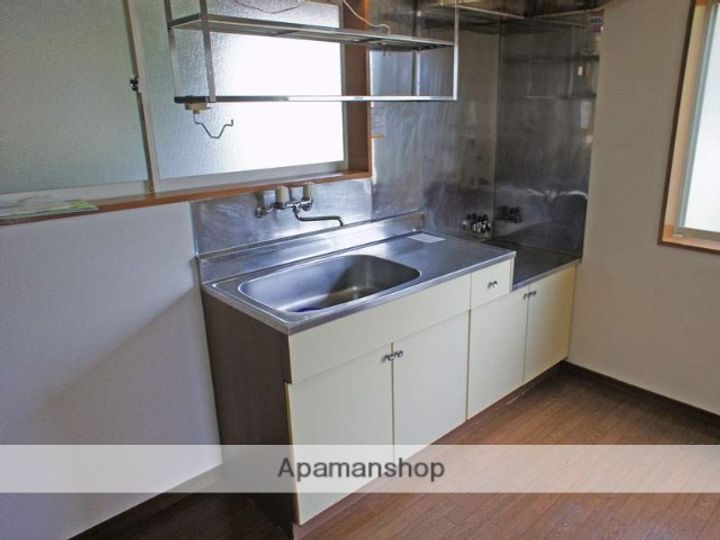 メゾン志賀21103のキッチン