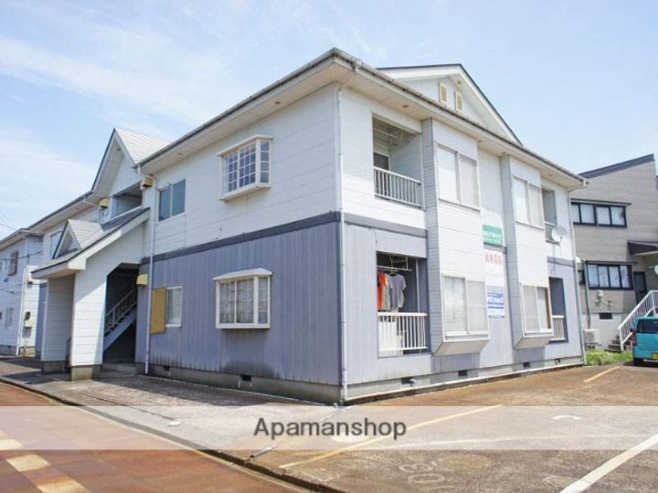 メゾン志賀21102の外観