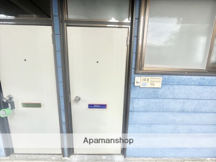 光ハイツの内装