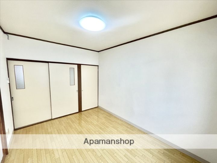 光ハイツの内装