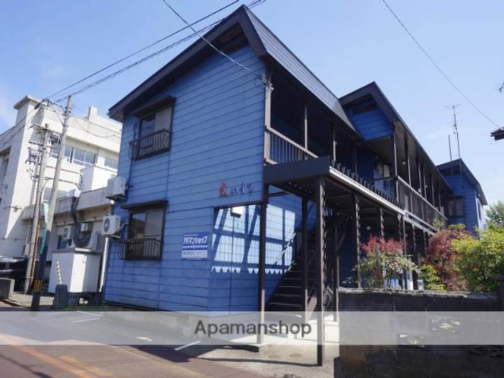 光ハイツの外観