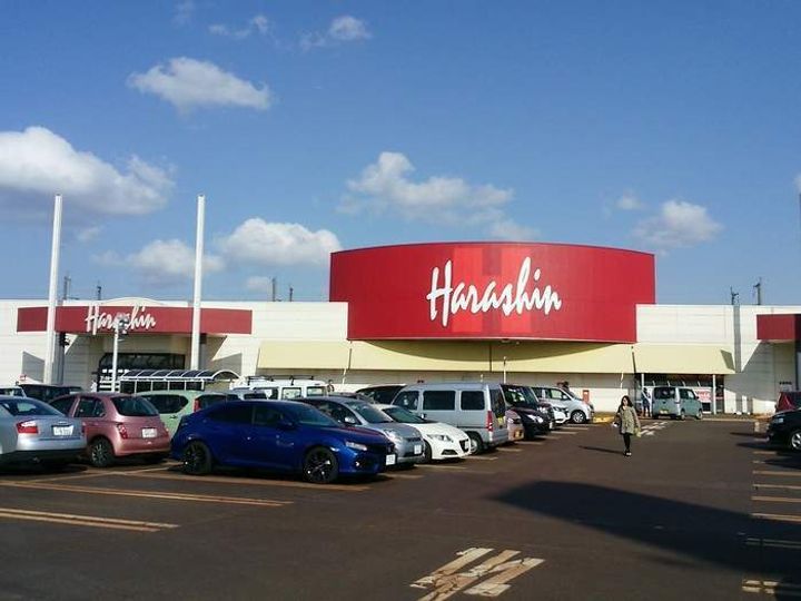 アヴェニールの周辺