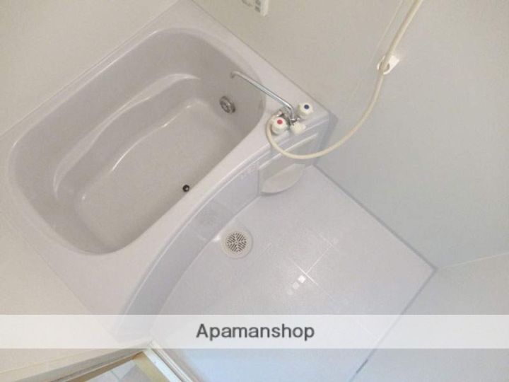 ヴェルドミールD棟1の風呂