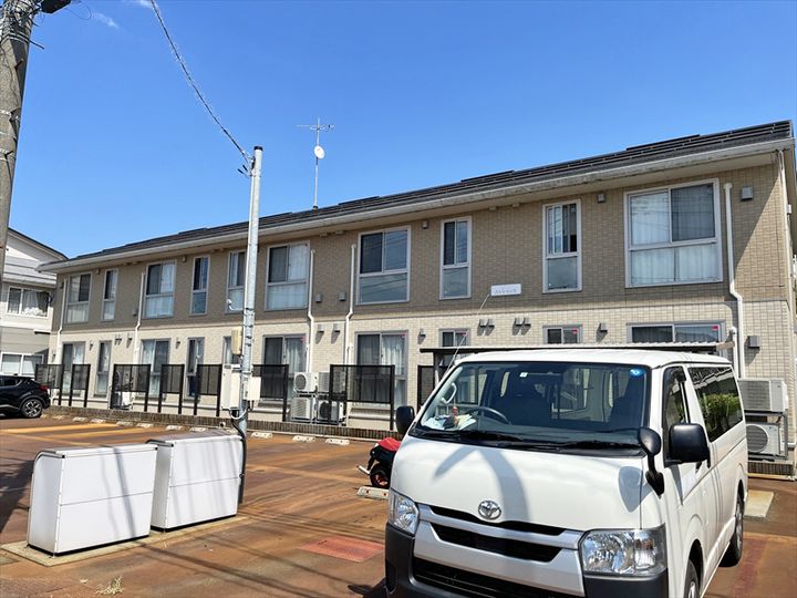 アヴェニールの外観