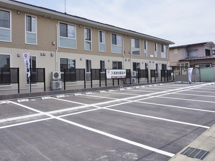 アヴェニールの外観