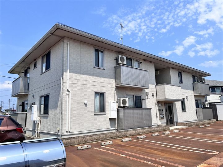 クロスTWO旭岡の外観