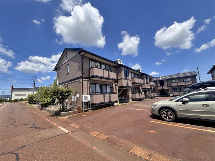 メゾン・リヴェール Aの外観