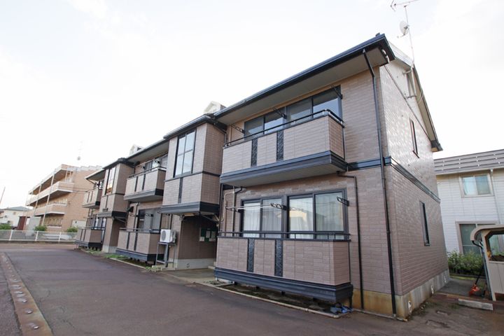 メゾン・リヴェール Aの外観