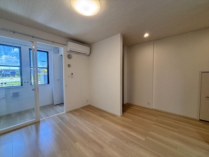 ハマメリースの居間